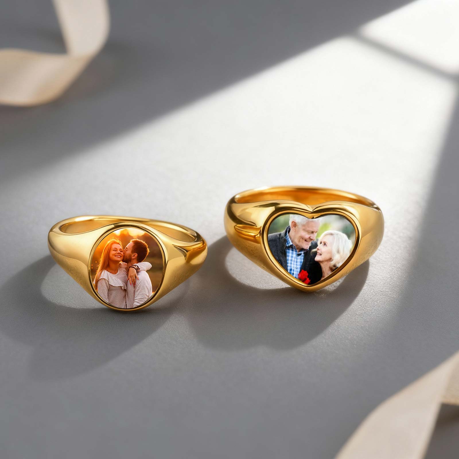 Women Accessories Logo - Anel de sinete com foto personalizada