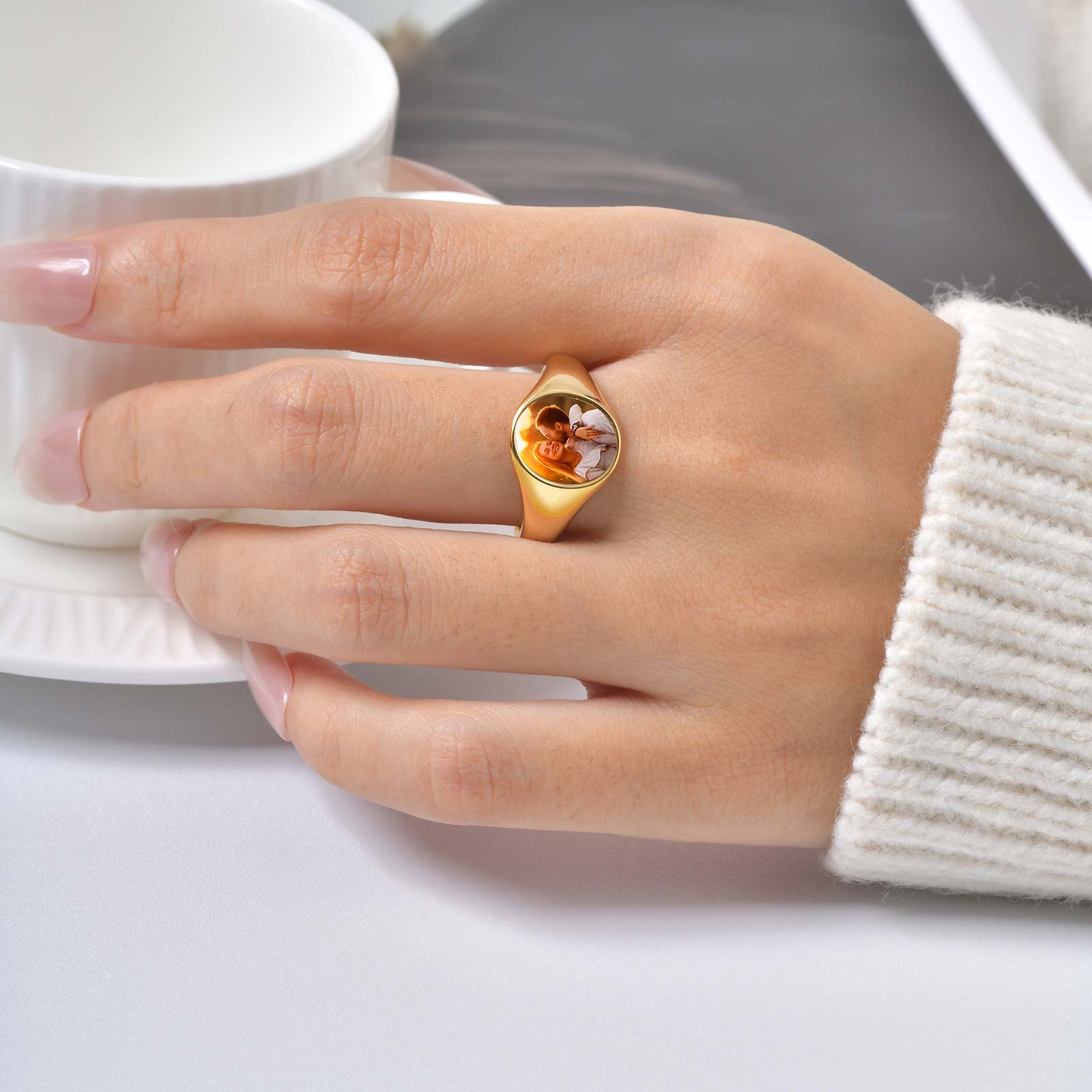 Anel de sinete com foto person - Women Accessories Logo avaliação e preço
